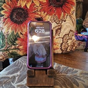 SOLID WOOD RECLAIMED LUMBER PHONE/IPAD HOLDER